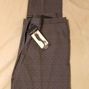Brand new Mario Serrani slim fit pant